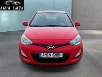 Gebraucht Hyundai i20 Edition 86 PS (63 kW) 2012 Rot Kleinwagen
