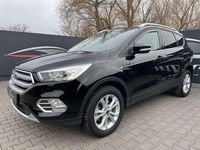 Gebraucht Ford Kuga Titanium 150 PS (110 kW) 2019 Schwarz SUV