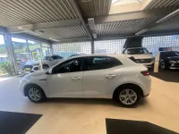 Gebraucht Renault Mégane Life 116 PS (85 kW) 2018 Weiß Limousine