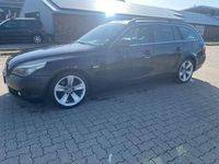 Gebraucht BMW 525 177 PS (130 kW) 2004 Schwarz Kombi