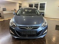 Gebraucht Hyundai i40 Edition 135 PS (99 kW) 2013 Blau Kombi