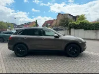 Gebraucht Porsche Cayenne 240 PS (176 kW) 2011 Braun SUV