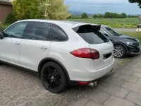Gebraucht Porsche Cayenne 245 PS (180 kW) 2012 Grau SUV