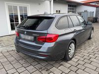 Gebraucht BMW 320 190 PS (139 kW) 2018 Grau Kombi