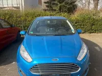 Używany Ford Fiesta Titanium 101 KM (74 kW) 2013 Niebieski Hatchback