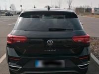 Używany VW T-Roc Active 150 KM (110 kW) 2021 Czarny SUV