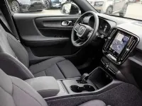 Gebraucht Volvo EX40 Plus 185 kW (252 PS) 2026 Vapour grey / metallic SUV