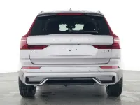 Gebraucht Volvo XC60 Plus 250 PS (183 kW) 2025 Silber SUV