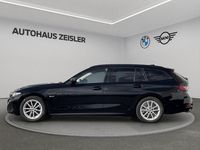 Gebraucht BMW 330e 184 PS (135 kW) 2022 Schwarz Kombi
