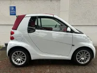Gebraucht Smart ForTwo Cabrio 84 PS (61 kW) 2012 Weiß Cabrio