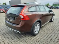 Gebraucht Volvo V60 CC 150 PS (110 kW) 2018 Braun Kombi
