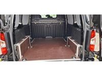 Gebraucht Opel Combo-e Life Ultimate 100 kW (136 PS) 2025 Schwarz Limousine