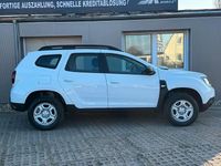 Gebraucht Dacia Duster Comfort 114 PS (83 kW) 2019 Weiß SUV