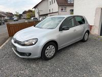 Second-hand VW Golf VII 122 CP (89 kW) 2012 Argintiu Berlinǎ