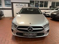 Gebraucht Mercedes A180 Business 136 PS (100 kW) 2021 Iridiumsilber metallic Limousine