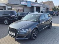 Gebraucht Audi A3 Attraction 125 PS (91 kW) 2011 Meteorgrau perleffekt Kleinwagen