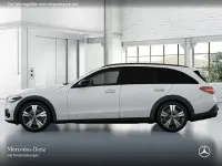 Gebraucht Mercedes C220 Night 200 PS (147 kW) 2023 Weiß Limousine