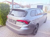 Gebraucht Fiat Tipo 95 PS (69 kW) 2018 Grau Kombi