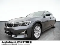Gebraucht BMW 330 Luxury Line 258 PS (189 kW) 2019 Grau Limousine