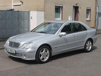 Gebraucht Mercedes C220 Elegance 150 PS (110 kW) 2006 Silber Limousine