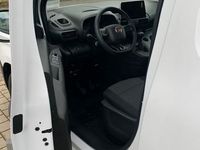 gebraucht Fiat Doblò Kastenwagen L2 1.5 BlueHDi 75 kW KaWa L2 l 74kW (100PS) S&S MT6, E6.4 ,Navi, Parksensoren hinten, Holzboden