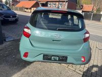 Gebraucht Hyundai i10 Select 67 PS (49 kW) 2021 Grün Kleinwagen