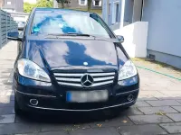 Gebraucht Mercedes A180 Avantgarde 109 PS (80 kW) 2012 Schwarz Kleinwagen