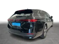 Używany VW Passat R 150 KM (110 kW) 2025 Czarny Kombi
