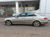Gebraucht Mercedes E300 Avantgarde 204 PS (150 kW) 2013 Silber Limousine