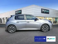 Gebraucht Peugeot 208 Active 101 PS (74 kW) 2024 Grau Kleinwagen
