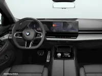 Gebraucht BMW 540 Sport Line 286 PS (210 kW) 2025 Grau Kombi