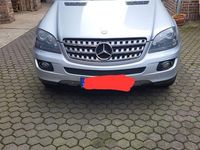 Gebraucht Mercedes ML500 387 PS (284 kW) 2008 Schwarz SUV
