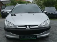 Gebraucht Peugeot 206 Filou 75 PS (55 kW) 2006 Silber Limousine
