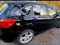 Gebraucht BMW 225 134 PS (98 kW) 2017 Schwarz Kombi