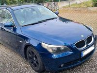 Gebraucht BMW 525 177 PS (130 kW) 2006 Blau Kombi