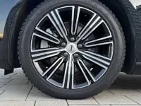 Używany Volvo V60 Plus 455 KM (334 kW) 2024 Czarny Kombi