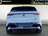 Gebraucht Renault Megane E-Tech Techno 161 kW (220 PS) 2023 Weiß Limousine