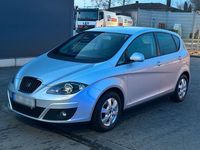 Gebraucht Seat Altea 105 PS (77 kW) 2012 Silber Limousine