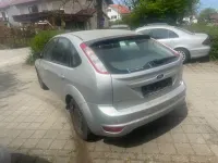 Gebraucht Ford Focus Style 145 PS (106 kW) 2010 Silber Limousine
