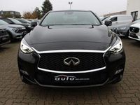 Gebraucht Infiniti Q30 Sport Tech 211 PS (155 kW) 2019 Schwarz Limousine