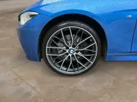 Gebraucht BMW 330 M Sport 258 PS (189 kW) 2017 Estoril blau Kombi