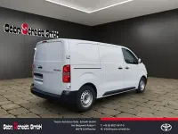 Gebraucht Toyota Proace 120 PS (88 kW) 2024 Icy white Van / Kleinbus