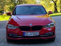 Gebraucht BMW 330 Sport Line 252 PS (185 kW) 2016 Rot Limousine