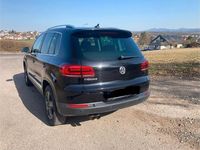 Gebraucht VW Tiguan LOUNGE 150 PS (110 kW) 2015 Schwarz SUV
