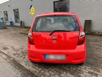 Gebraucht Hyundai i10 69 PS (50 kW) 2011 Rot Kleinwagen