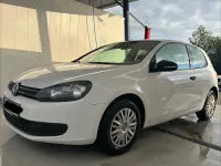 Gebraucht VW Golf VI 86 PS (63 kW) 2011 Weiß Kleinwagen