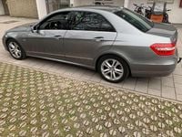 Gebraucht Mercedes E200 184 PS (135 kW) 2011 Silber Limousine