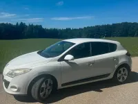 Gebraucht Renault Mégane III 131 PS (96 kW) 2009 Weiß Kleinwagen