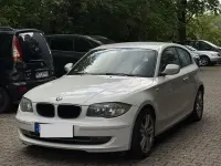 Gebraucht BMW 116 116 PS (85 kW) 2011 Weiß Kleinwagen