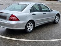 Gebraucht Mercedes C240 170 PS (125 kW) 2004 Silber Limousine